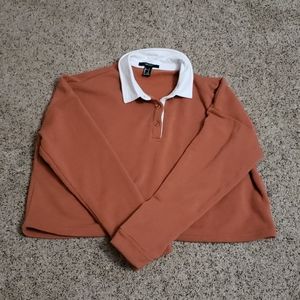 NWOT  collared crop top